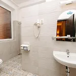 Metro 3*