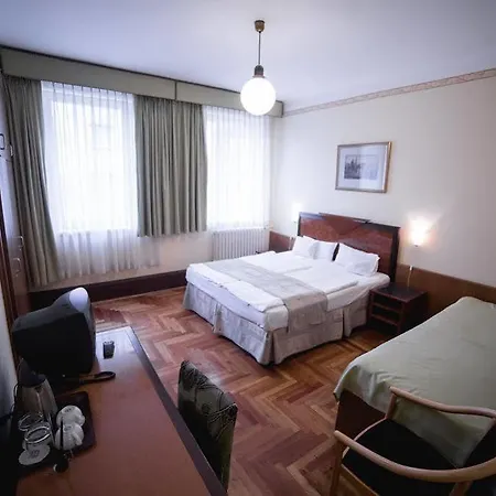 Metro 3* Budapest