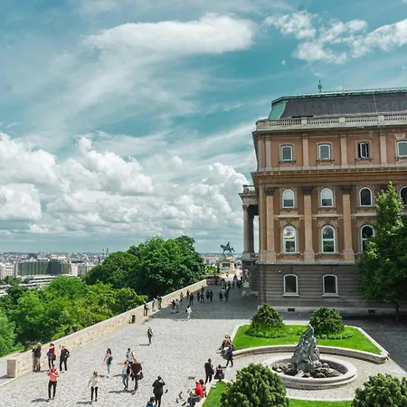 Metro 3* Budapest