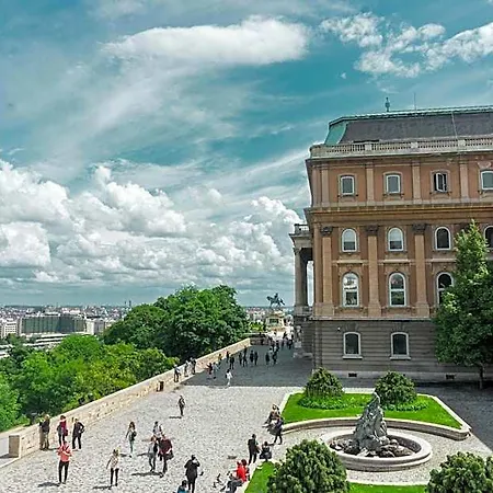 Metro 3* Budapest