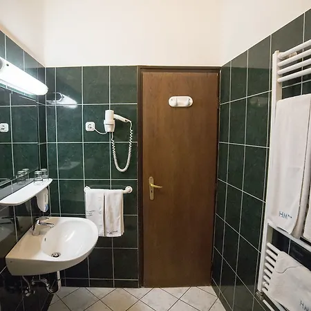 Szálloda Metro 3*