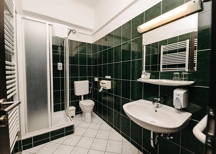 Metro Будапешт