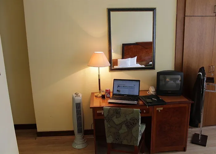 Metro Будапешт