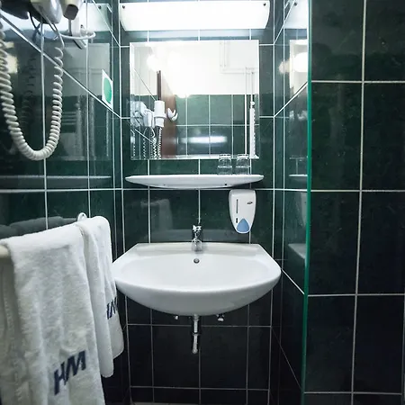 Hotel Metro 3*