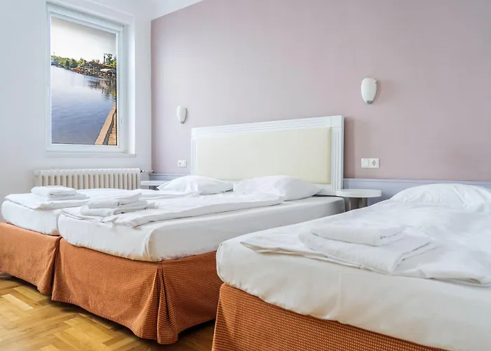 Hotel Metro Budapeste