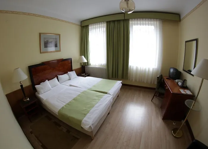 Hotel Metro Budapeste